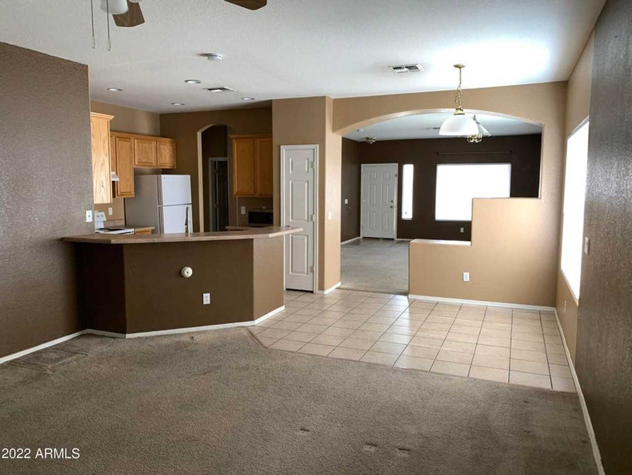 810 South 124th Avenue - Photo 6 of 18