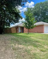 featured image of 427 Arnold Ave