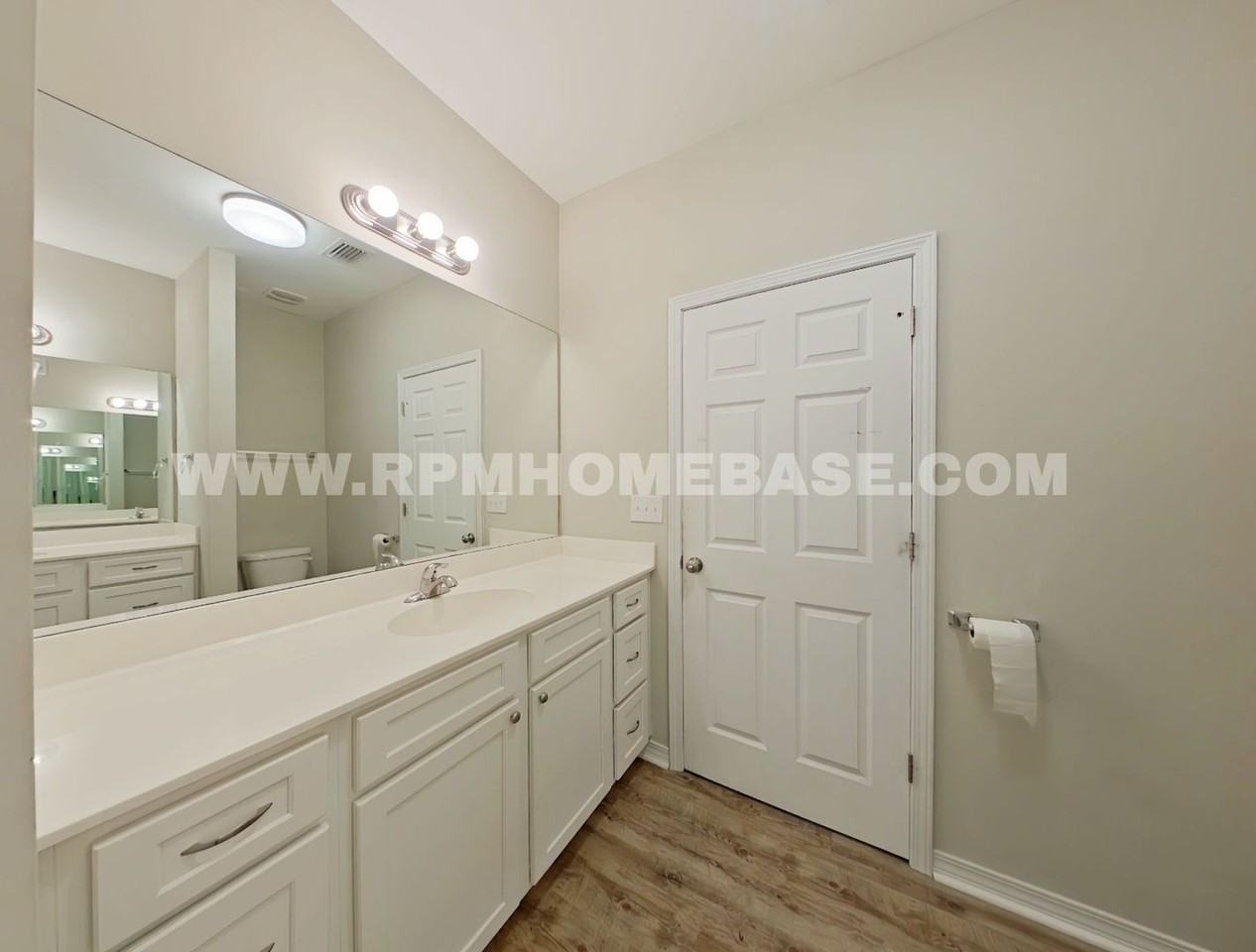 498 Lakeview St - Photo 7 of 16