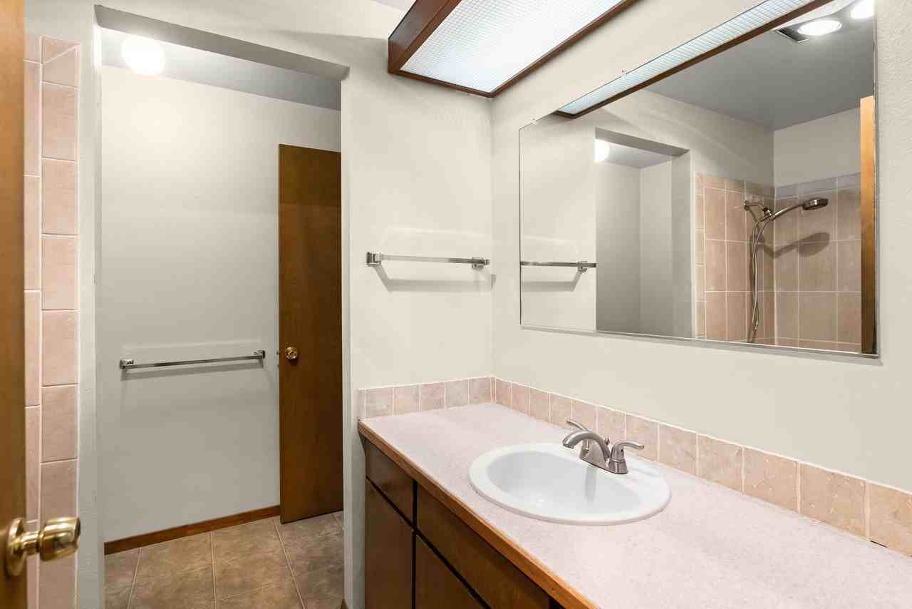 17144 Sw Alexander St - Photo 3 of 20