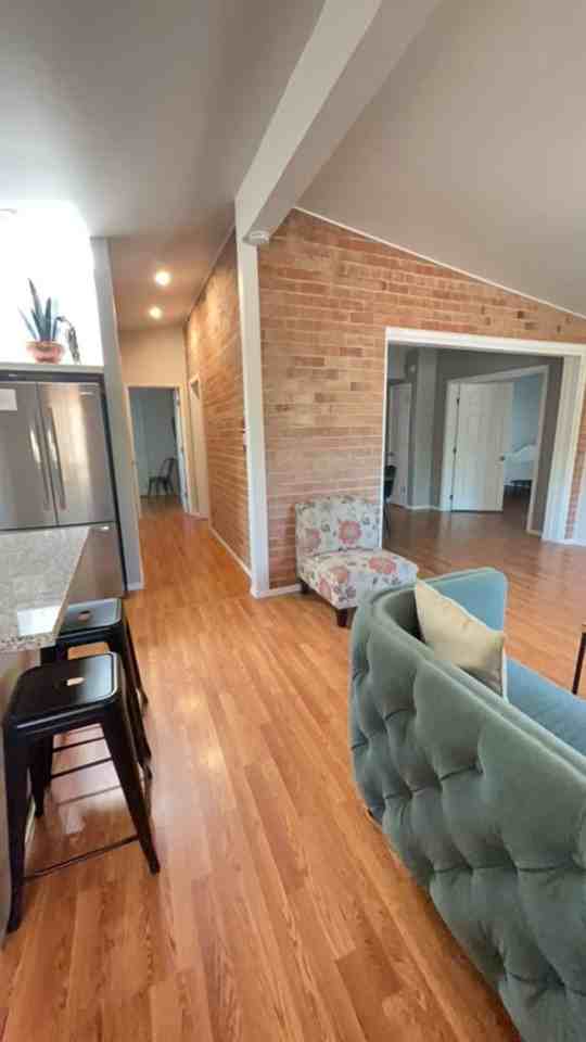 1150 E Waverly St - Photo 7 of 27