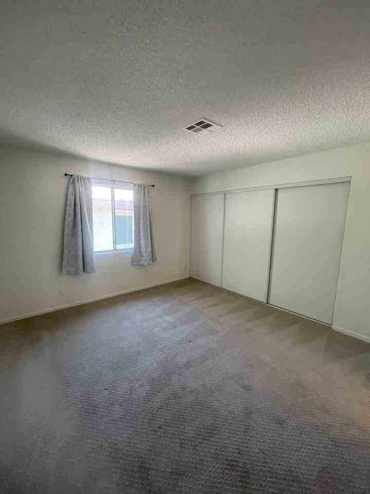 403 Mesa Boulevard #202 - Photo 7 of 8