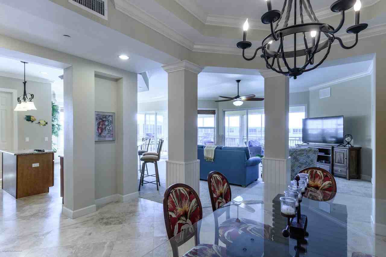 8581 Amberjack Cir #301 - Photo 6 of 50