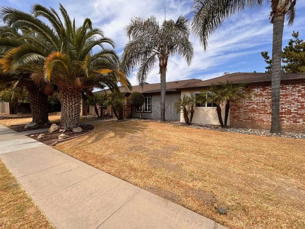 1201 S E St - Photo 2 of 19