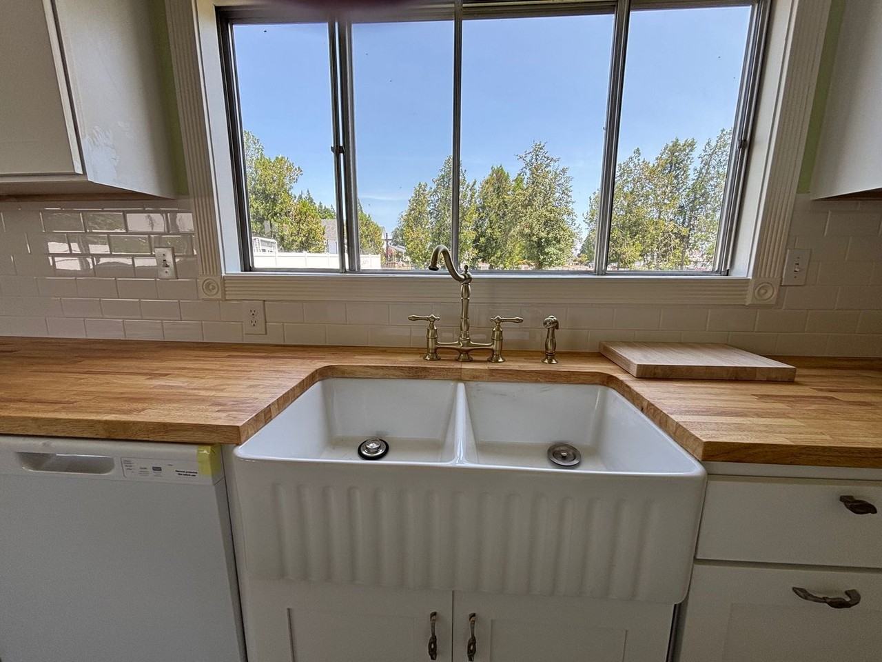 345 Se Church St - Photo 3 of 21