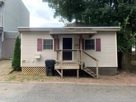 1401A Zarker St - Photo 1 of 1