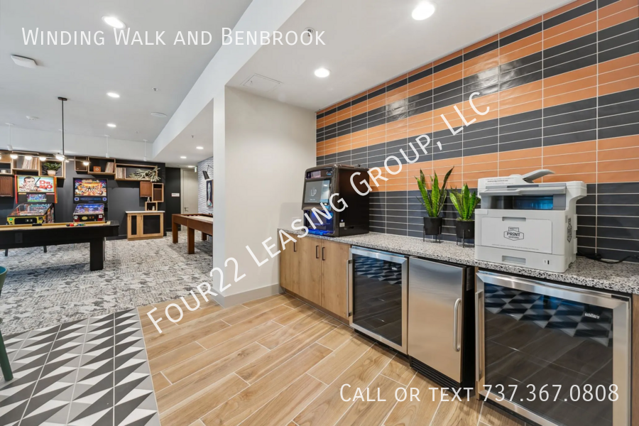 Burnet & Benbrook #289475 - Photo 2 of 48