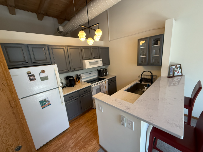 400 1st St N #208 - Photo 2 of 9