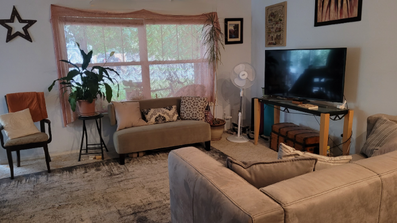 1021 Park Ave #B - Photo 3 of 14