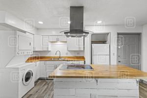 featured image of 1511 West Mission Avenue