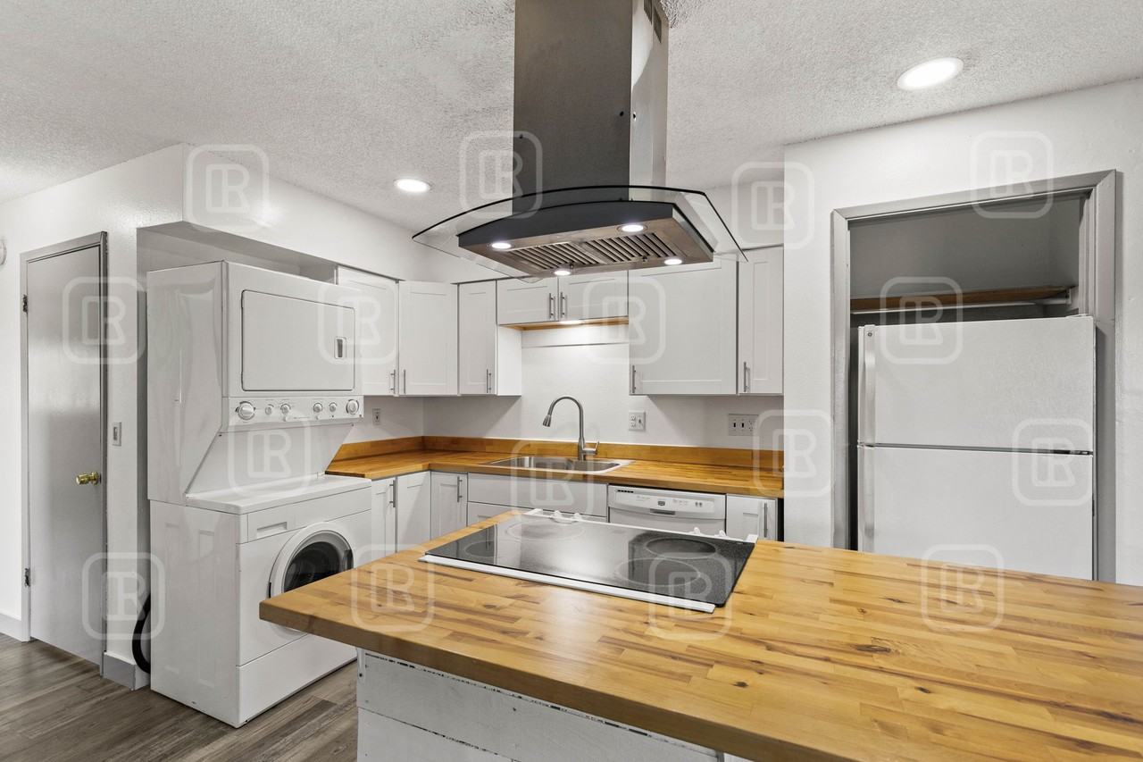 WD - 1511 West Mission Avenue - Photo 4 of 15