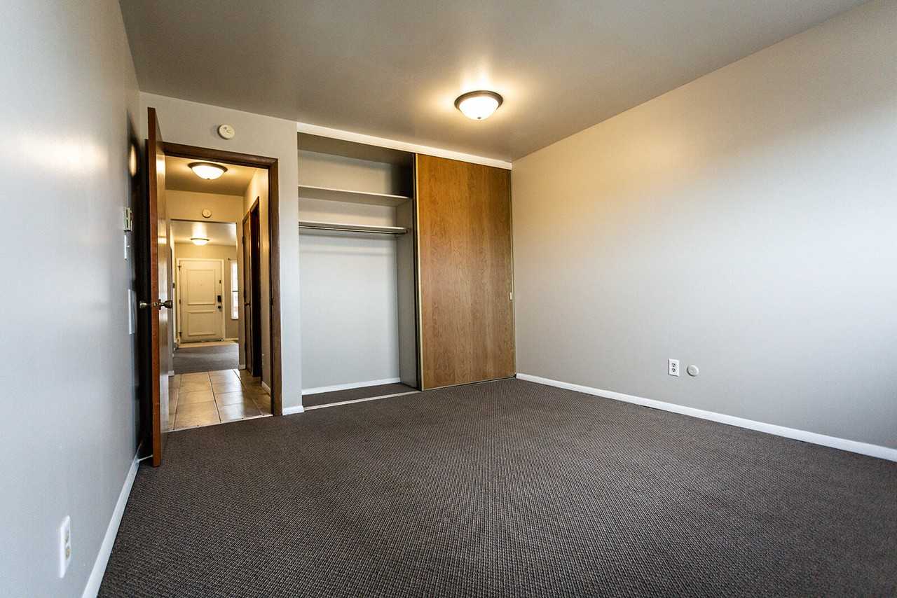 1016 Legrand Drive - Photo 4 of 11