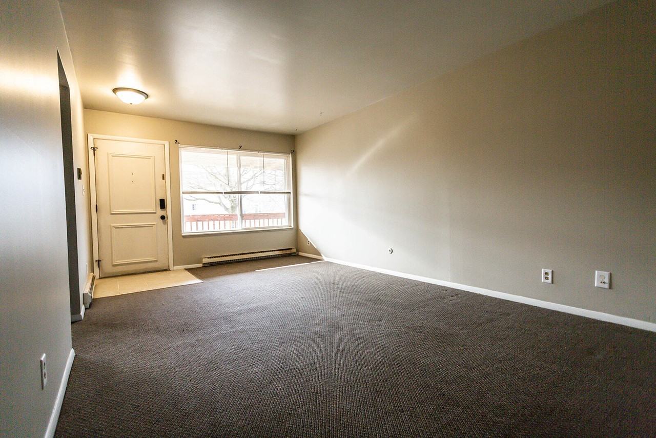 1016 Legrand Drive - Photo 7 of 11