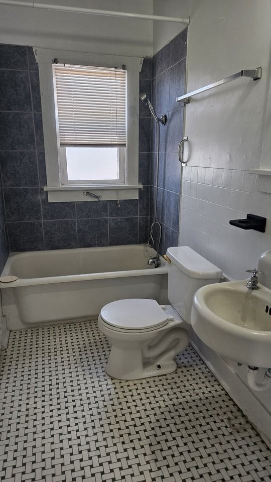 15 North 100 West - Photo 2 of 4