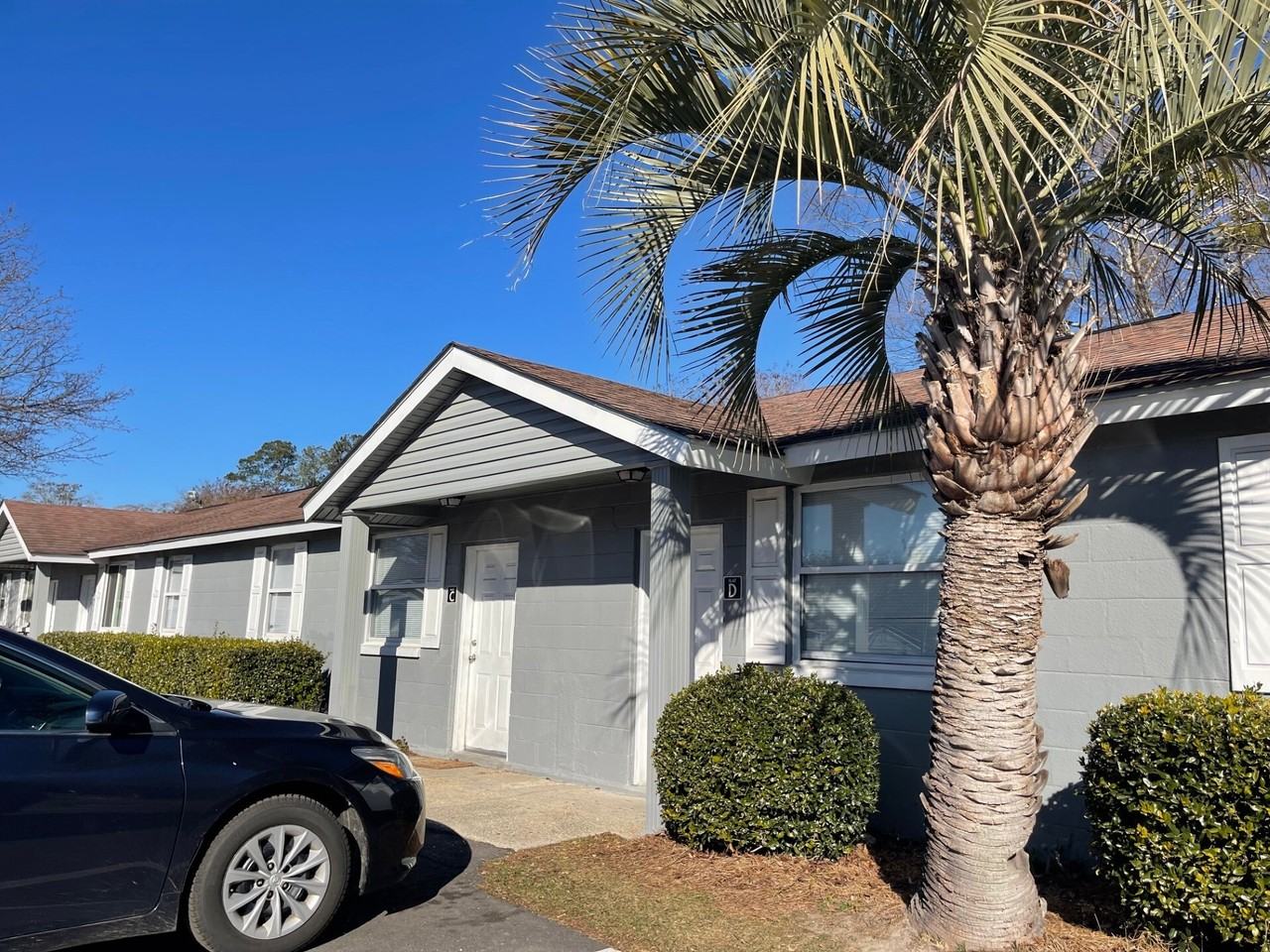 805 West Darlington Street - Photo 5 of 30