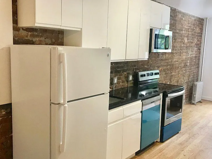 355 16th St. - Photo 3 of 4