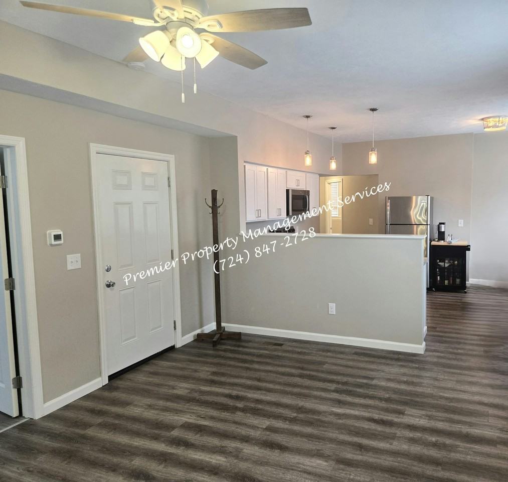 341 Park Street, Unit 2 - Photo 2 of 10