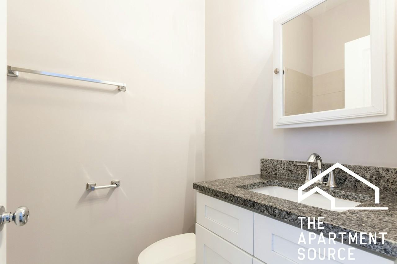 1656 West Erie Street, Unit 3 - Photo 6 of 13