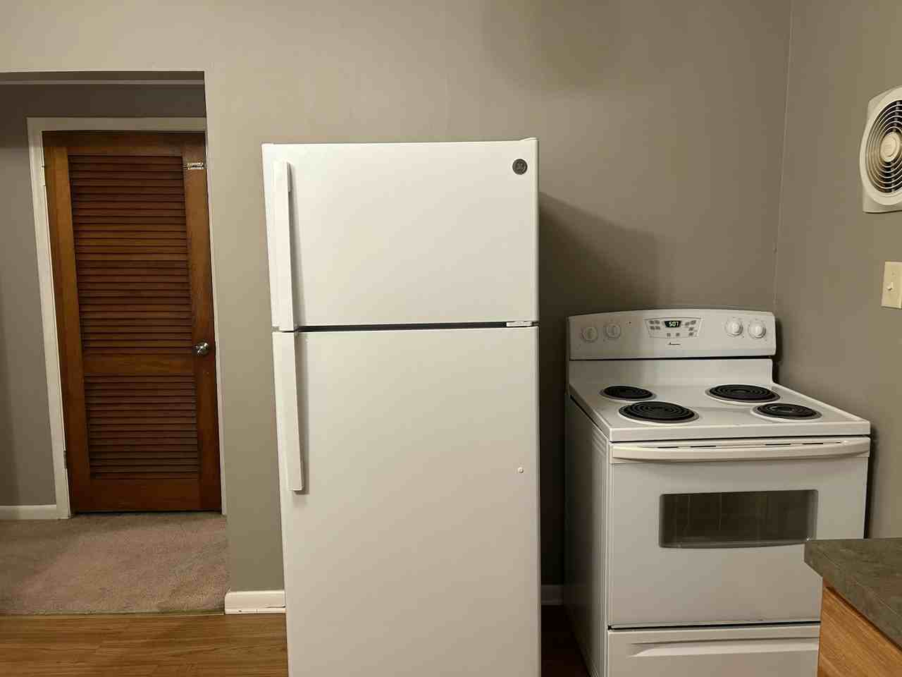 4471 Croissant Street - Photo 3 of 3