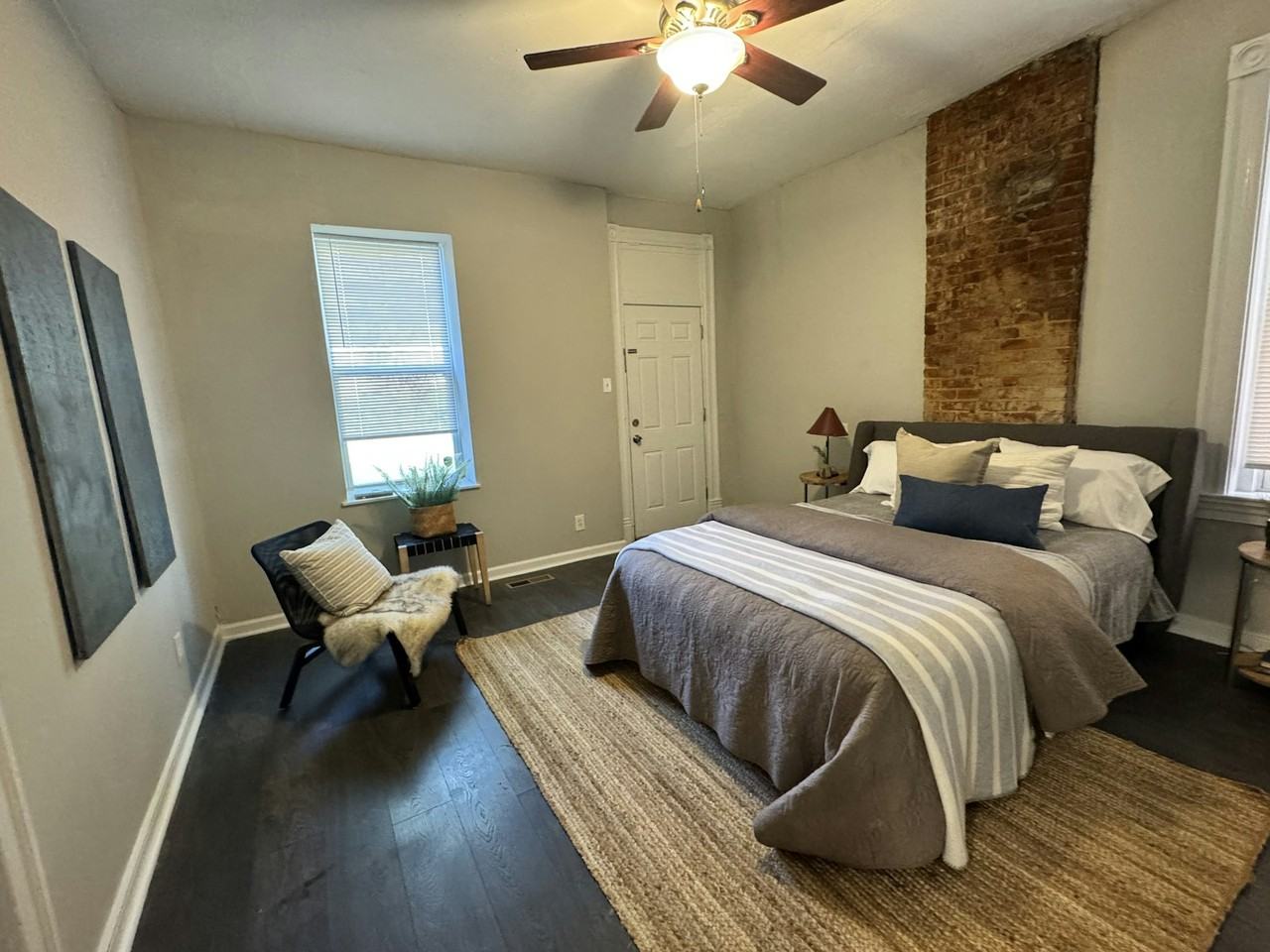 3007 California Avenue - Photo 4 of 18