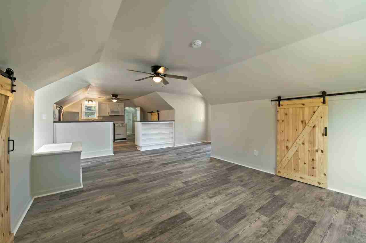 1205 Charleston Avenue, Unit 3 - Photo 6 of 18