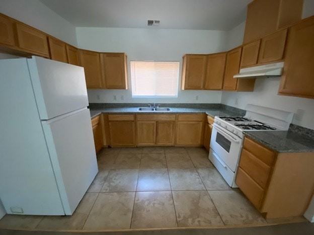 1627 Havasupai Dr, Unit 204 - Photo 5 of 10