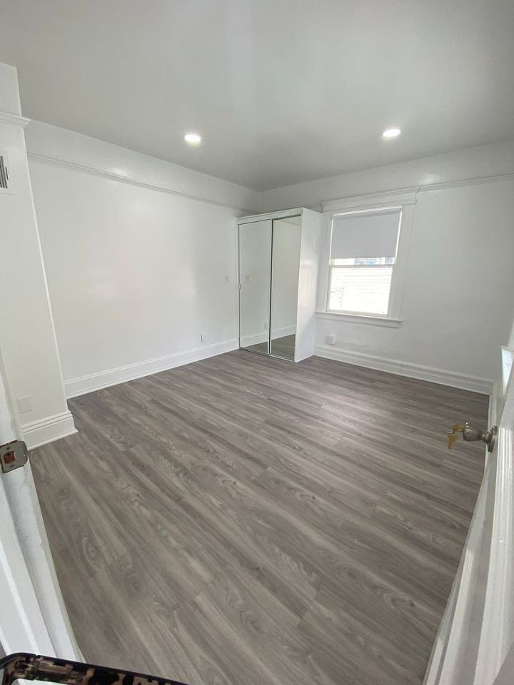 2114 Bonsallo Avenue, Unit Carriage House - Photo 3 of 10