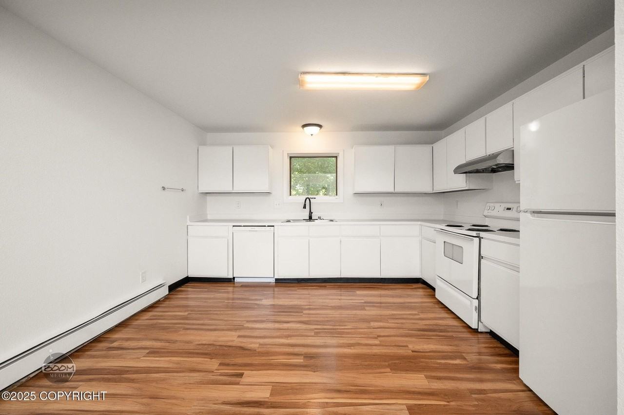 1775 N Fanciful Pl #3 - Photo 5 of 36