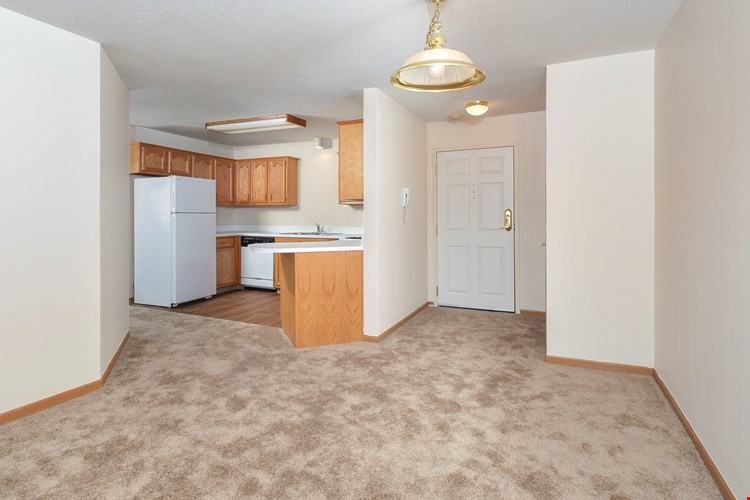 Four Seasons at Kent - Photo 3 of 6