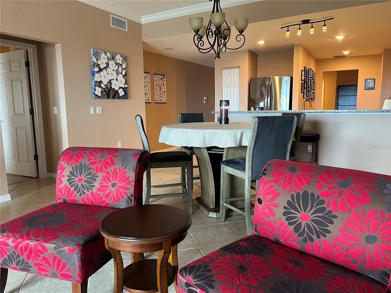 1188 N Tamiami Trl #403 - Photo 6 of 21