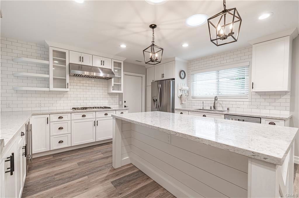 4580 Hazelnut Ave - Photo 7 of 8