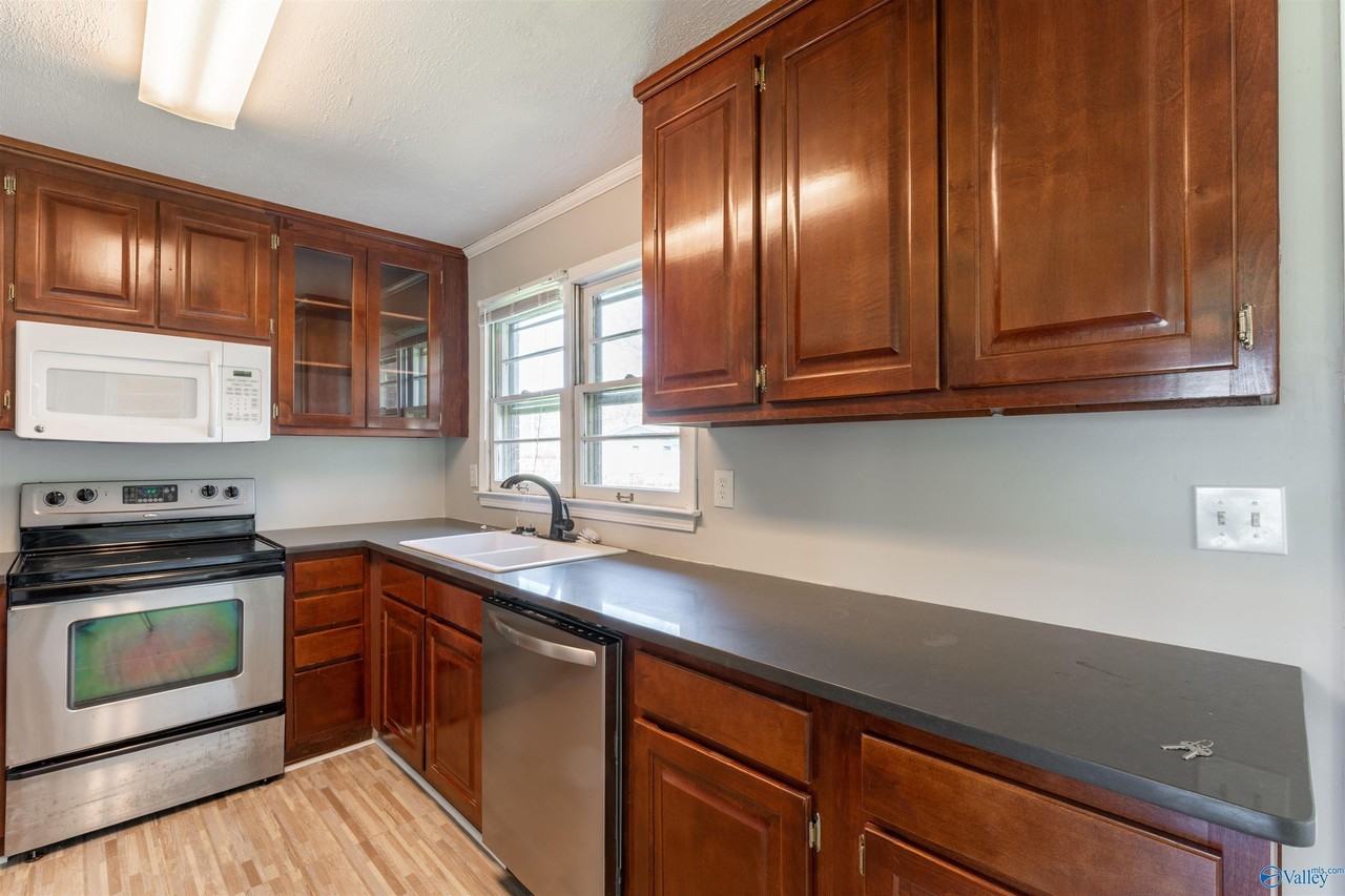 712 Marion Dr - Photo 7 of 30