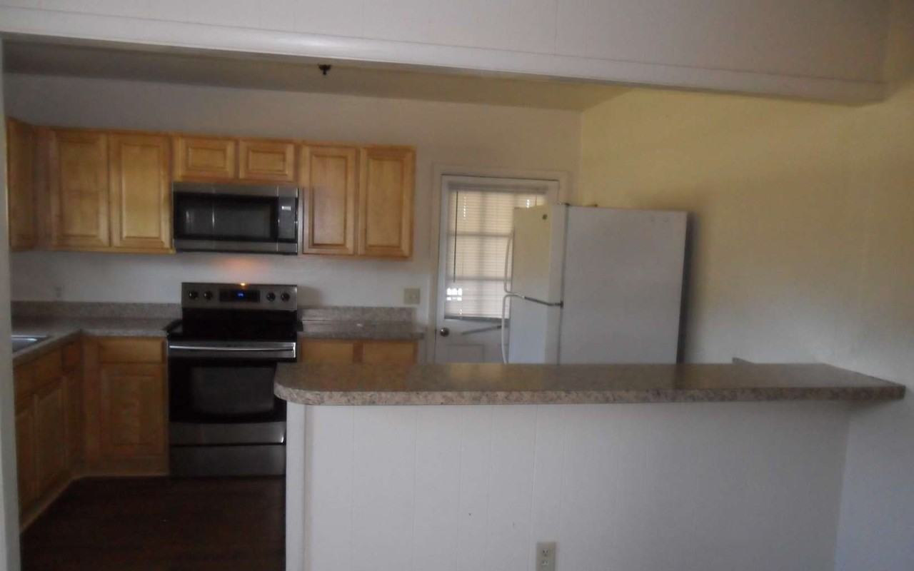 460 Se Leslie Wood Ln - Photo 7 of 13