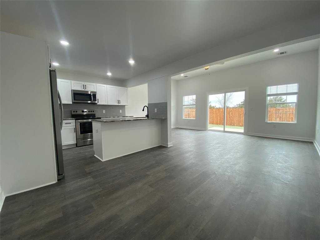 365 Sunnyside Dr #A - Photo 4 of 23