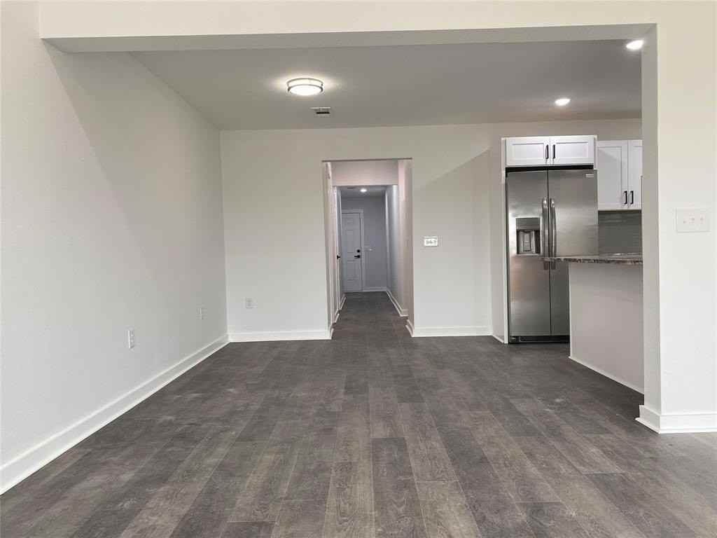 365 Sunnyside Dr #A - Photo 5 of 23