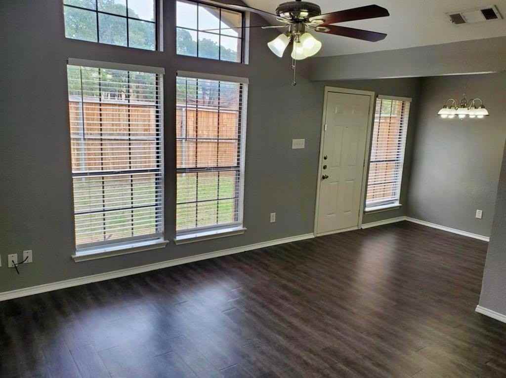 119 Peachtree Ct #B - Photo 2 of 9