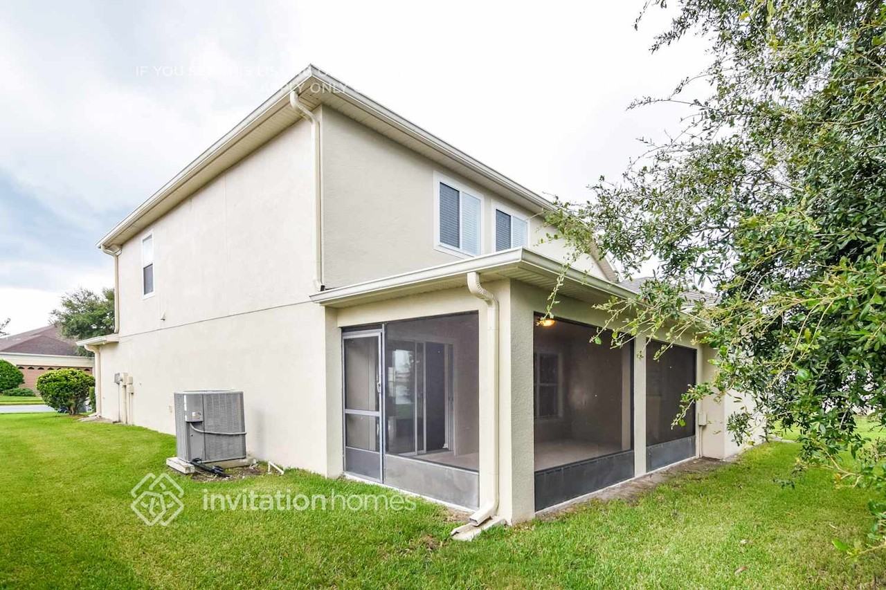 2418 Winnipeg Dr - Photo 3 of 4