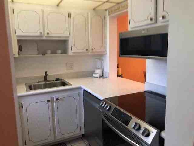 5501 Nw 2nd Ave #2 - Photo 3 of 8