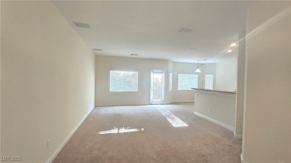 9351 Pinewood Ridge St - Photo 5 of 25