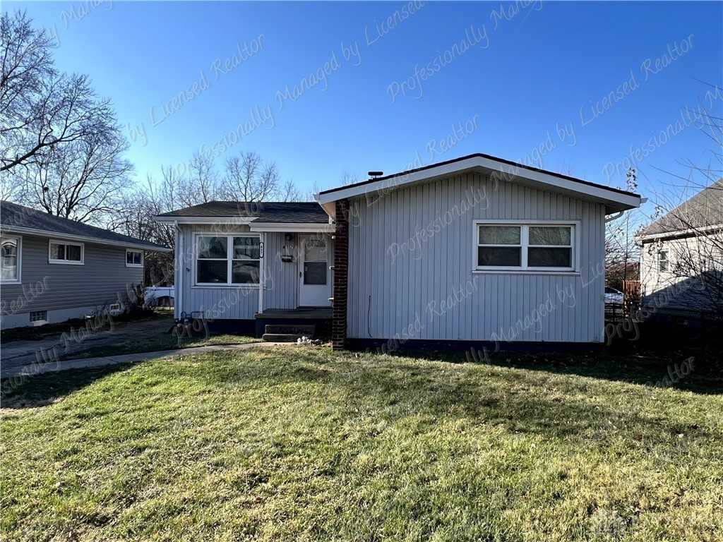 857 S Maple Ave - Photo 3 of 28