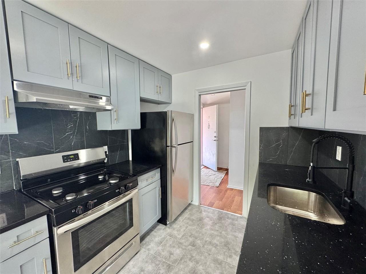 3 Spring Ln - Photo 3 of 34