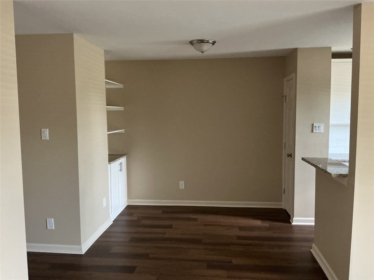 5550 N Braeswood Blvd - Photo 3 of 32