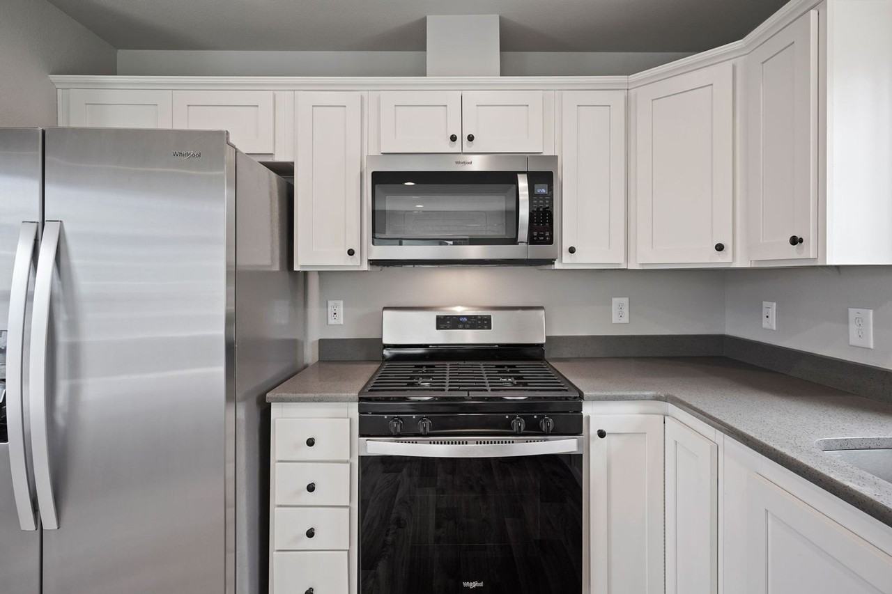 Modern 2 Bedroom, 1 Bathroom Home – New Community, Standalone Units - Photo 6 of 9