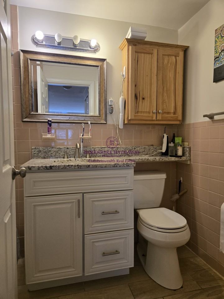 2 Old Colony Ln #8 - Photo 7 of 15