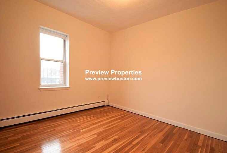 N Beacon St #1AP - Photo 2 of 5