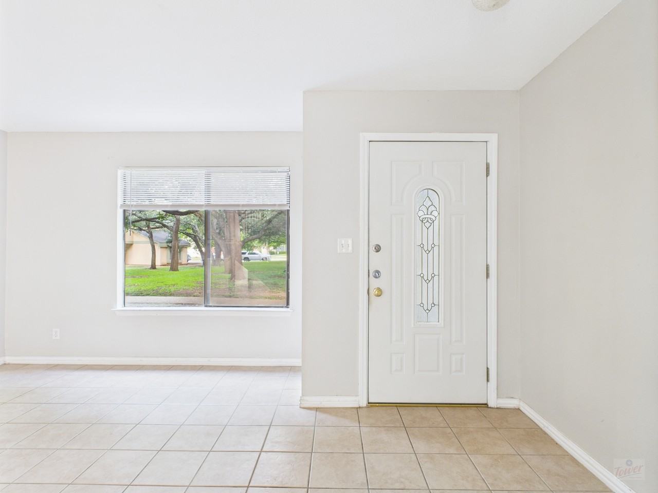 9520 Quail Village Ln - Photo 7 of 50