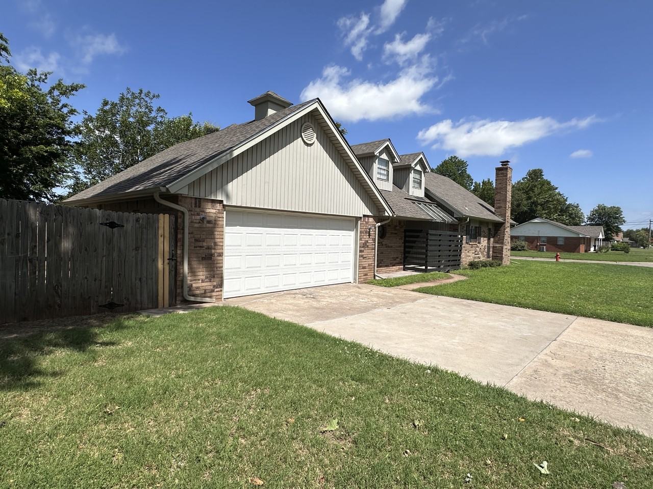 4200 Nw 53rd St - Photo 2 of 20