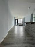 403 E 62Nd St - Photo 4 of 4