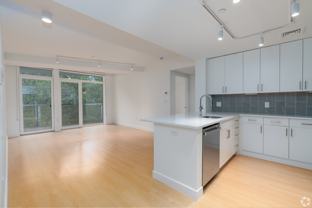 608 Concord Ave - Photo 1 of 1