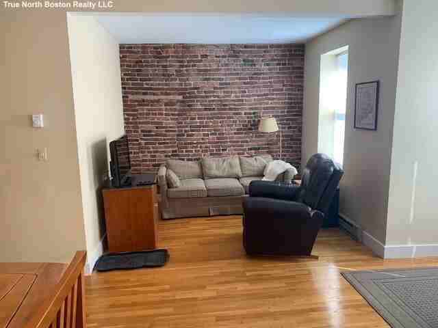 26 Battery St #2 - Photo 2 of 11
